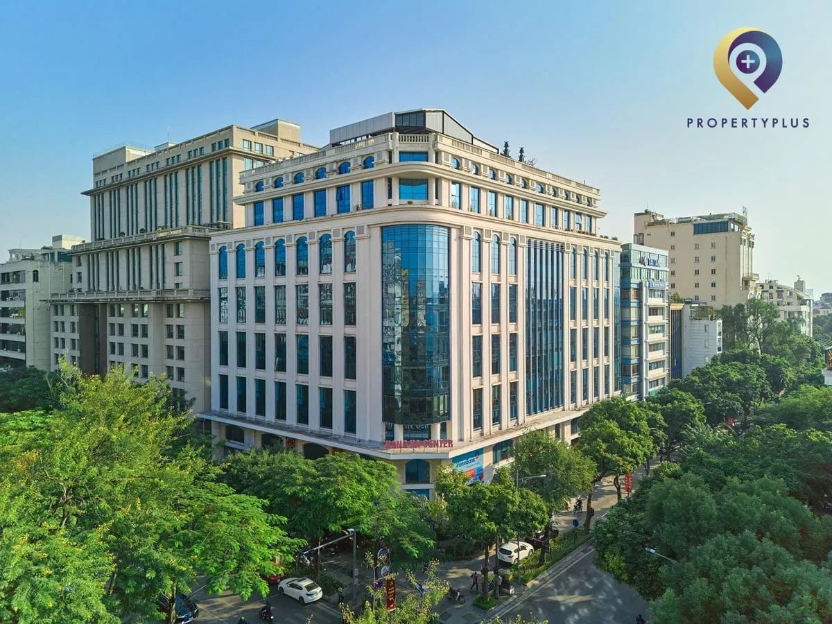 Toàn cảnh tòa nhà Hồng Hà Center tại ngã tư Lý Thường Kiệt